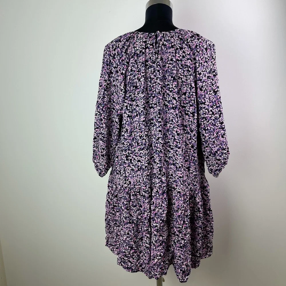 H&M Floral Print Round Neck Midi Dress Size M